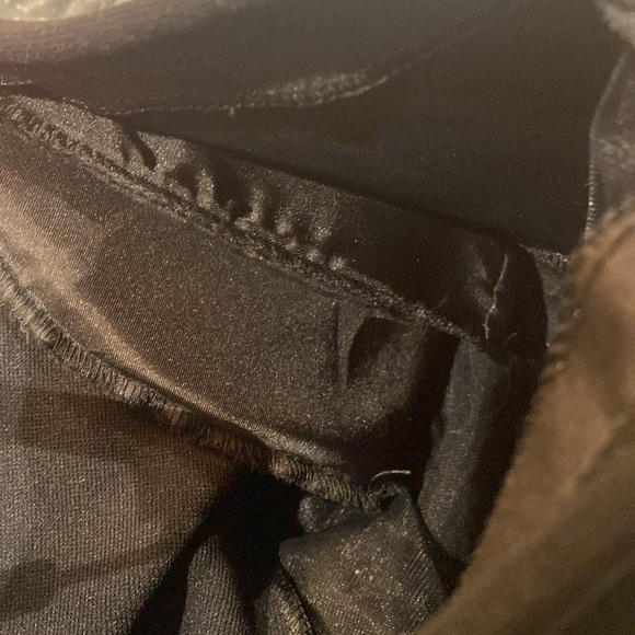 Joseph Ribkoff long sleeved black dress. Size 12 - Picture 6 of 8